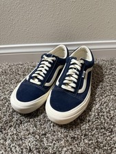 Size 10.5 vans for sale  El Centro