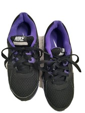 Usado, Tênis Nike Feminino Tamanho 6.5 Dual Fusion ST2 com Cadarço Preto e Roxo comprar usado  Enviando para Brazil