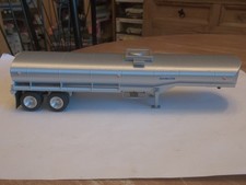Reboque petroleiro para IXO TR100 Mack R - Caminhão de pato de borracha Convoy - 1/43 - FALHA comprar usado  Enviando para Brazil