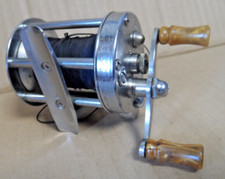 Moulinet pêche pflueger d'occasion  Andrézieux-Bouthéon