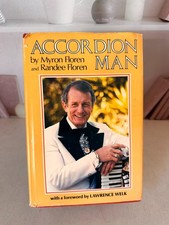 Accordion Man by Myron Floren and Randee Floren 1981 Hardcover comprar usado Accordion Man by Myron Floren and Randee Floren 1981 Hardcover comprar usado  Enviando para Brazil