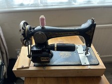 Working vintage singer for sale  FELTHAM