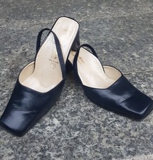 Sandalo donna blu usato  Carnate