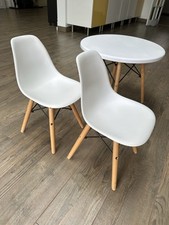 Mmilo table chairs for sale  UPMINSTER