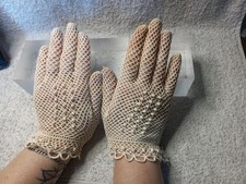 Paire gant dentelle d'occasion  Saint-Sorlin-en-Valloire