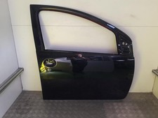 Porte droit toyota d'occasion  Vienne