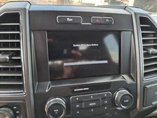 Used infotainment display d'occasion  Expédié en Belgium