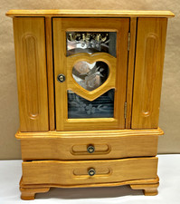 Vintage wooden jewelry for sale  Kernersville