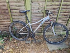 Specialized women bike for sale  CRANLEIGH