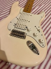 fender stratocaster bianca usato fender stratocaster bianca usato Ficulle