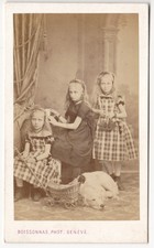 Group girls with d'occasion  Expédié en Belgium