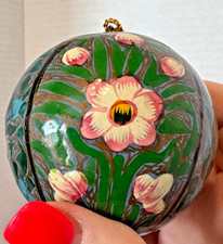 Round gorgeous floral for sale  Yukon
