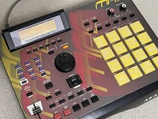 Akai professional mpc2000xl d'occasion  Expédié en France