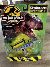 Vintage Kenner Dilophosaurus Spitter Jurassic Park Lost World 1996 MOC comprar usado  Enviando para Brazil