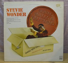 Stevie wonder signed usato  Cesana Brianza