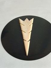 Pointe lance sculpté d'occasion  Lavelanet