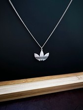Usado, Colar Adidas - Banhado a Prata - Colar fino de 24 polegadas - Colar de futebol comprar usado  Enviando para Brazil
