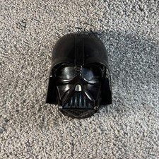 Hasbro darth vader usato  Spedire a Italy
