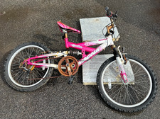 Girls magna mountain for sale  LEEDS