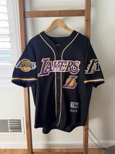 Usado, Camiseta de beisebol masculina tamanho L NBA Los Angeles Lakers logotipo botão padrão profissional comprar usado  Enviando para Brazil