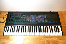 Synthétiseur crumar bit99 d'occasion  Villeurbanne