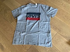 Tee shirt levi d'occasion  Giberville