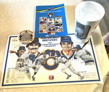Broche de vidro Brewers 1982Memorabilia World Series, McDonalds Placemat cartão de surf BK, usado comprar usado  Enviando para Brazil