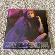 Selena Gomez Single Soon 7" White Vinyl Record + Inner & Outer Sleeve (Unsealed) comprar usado  Enviando para Brazil