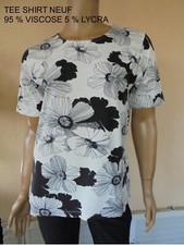 Tee shirt blanc d'occasion  Villeneuve-Loubet