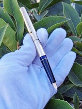 Fountain pen pelikan usato Fountain pen pelikan usato  Milano