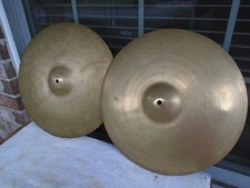 PRATOS VINTAGE 1950 AVEDIS ZILDJIAN 15" PEQUENO SELO FINO HI HAT-MUITO BOM ESTADO! comprar usado  Enviando para Brazil