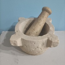 Antico mortaio pietra usato  Ragusa