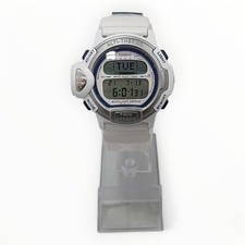 Montre bracelet casio d'occasion  Expédié en France
