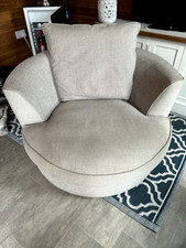 Large cuddle swivel for sale  DOWNHAM MARKET