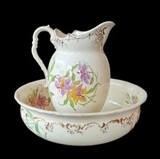 Ancien ensemble toilette d'occasion  Les Essarts