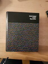 Nuancier pantone color d'occasion  Charenton-le-Pont