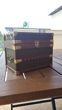 Ancienne malle vintage d'occasion  Saint-Herblain