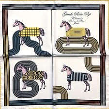 Hermes silk sciarpa usato  Spedire a Italy
