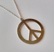 Usado, Colar grande placa de prata hippie sinal de paz hippie CND retrô comprar usado  Enviando para Brazil