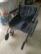 Carrozzina disabili pieghevole usato  Marcianise