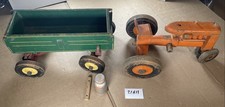 Trator agrícola e vagão com jarro brinquedo de madeira vintage agricultura 21H11, usado comprar usado Trator agrícola e vagão com jarro brinquedo de madeira vintage agricultura 21H11, usado comprar usado  Enviando para Brazil
