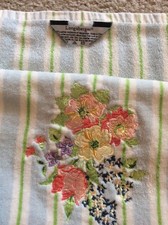 Toalha de banho bordada vintage de tecido Longaberger “buquê misto”, usado comprar usado  Enviando para Brazil