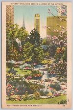 Cartão postal de linho da cidade de Nova York Rockefeller Center International Rock Garden comprar usado  Enviando para Brazil