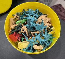 140 vtg plastic for sale  Grants Pass