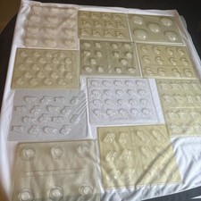 Usado, Lote de 11 sapos vintage de moldes de doces de chocolate. Cordeiros, patos, amendoins e outras formas comprar usado  Enviando para Brazil