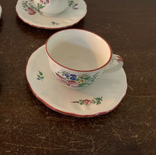 ensemble assiette d'occasion  Expédié en Belgium
