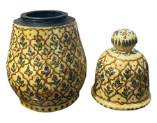 Vaso de madeira indiano incrustação de ossos motivo floral frasco de especiarias com tampa pintado à mão comprar usado Vaso de madeira indiano incrustação de ossos motivo floral frasco de especiarias com tampa pintado à mão comprar usado  Enviando para Brazil