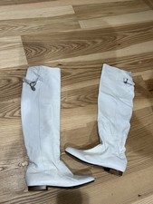 Botas Patricia Pepe brancas acima do joelho tamanho 39/EUA 9 comprar usado Botas Patricia Pepe brancas acima do joelho tamanho 39/EUA 9 comprar usado  Enviando para Brazil