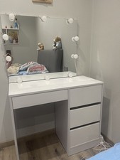 Base trucco usato  Brescia