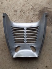 Grille carenage radiateur d'occasion  Yzeures-sur-Creuse